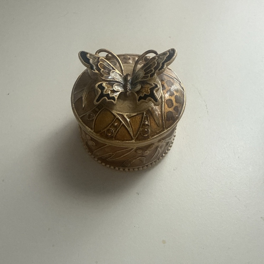 Vintage Kirk's Folly‎ "Enchanted Butterfly Fairy" Trinket Box 1.5" Enamel